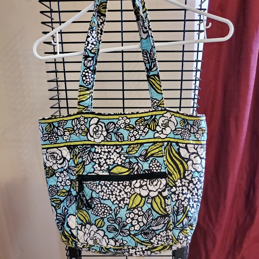 Vera Bradley island bloom purse tote